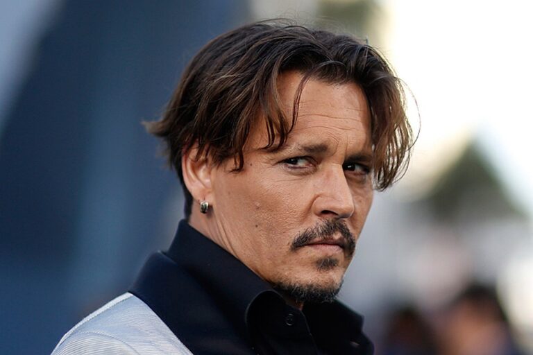 dghonni-depp-1531207720.jpg