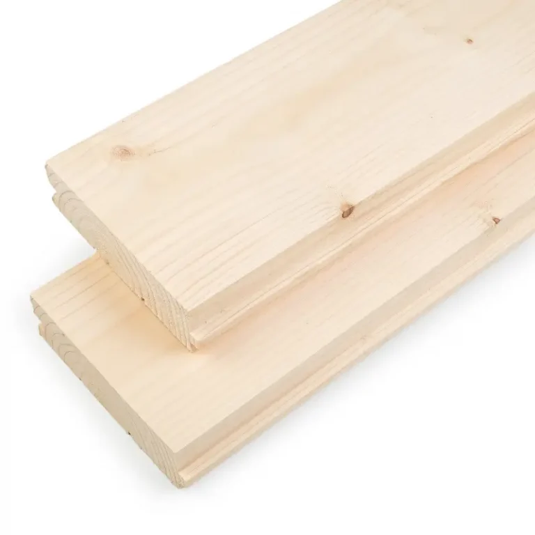 Огляд ринку пиломатеріалів: де вигідніше купувати дошку — на лісопилці, в гіпермаркеті чи на металобазі?