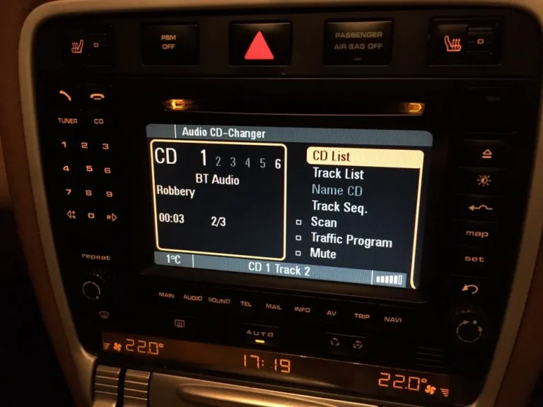 Ремонт магнітоли Porsche: чому варто довірити його фахівцям