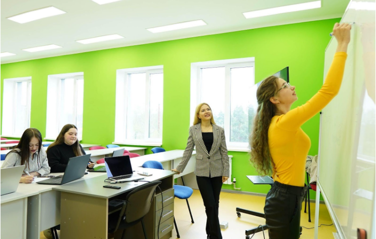 Студенти 035 спеціальність філологія Житомирська політехніка