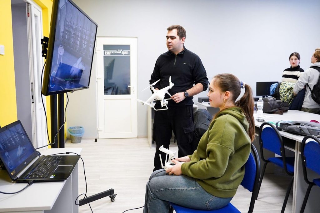 Факультет інформаційно-комп’ютерних технологій — Житомирська політехніка (ЖДТУ) Факультет інформаційно-комп’ютерних технологій ЖДТУ