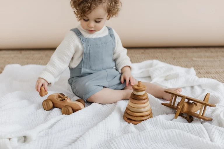 Вибір іграшки для дитини 3 років: важливі поради