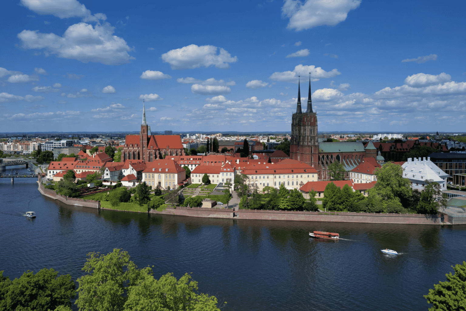 Украинский нотариус во Вроцлаве: доверенность для Украины